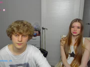 couple Vr Cam Girls with holybabe342