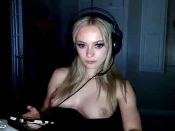 couple Vr Cam Girls with erica_marie33