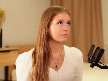 girl Vr Cam Girls with elvinagallamore