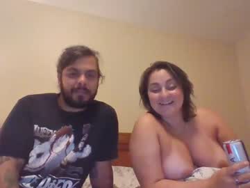 couple Vr Cam Girls with sexybrokeadults