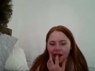 couple Vr Cam Girls with everyonefantasy