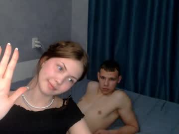 couple Vr Cam Girls with luckysex_